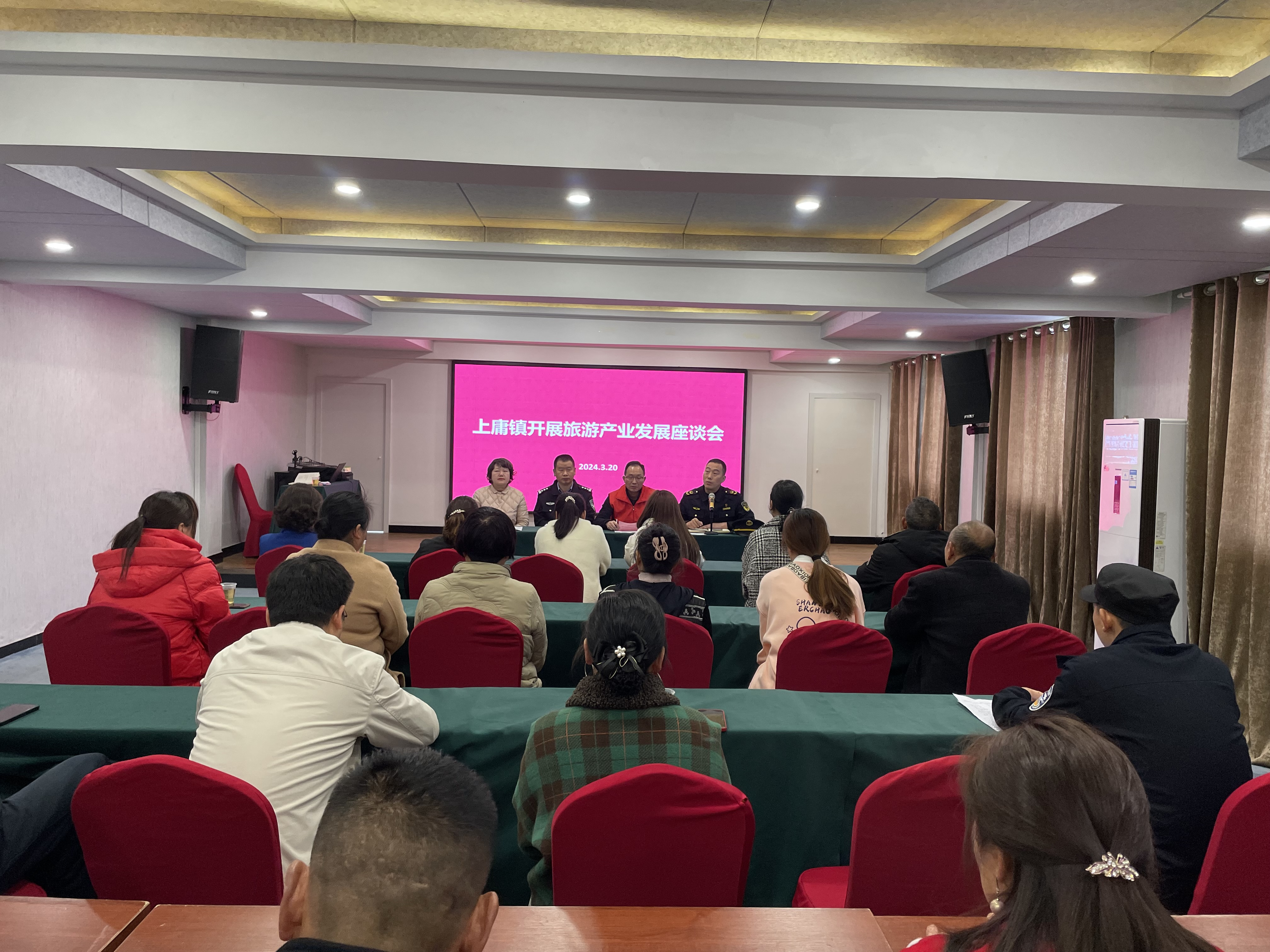 上庸镇：以“一业兴”带动“百业旺”