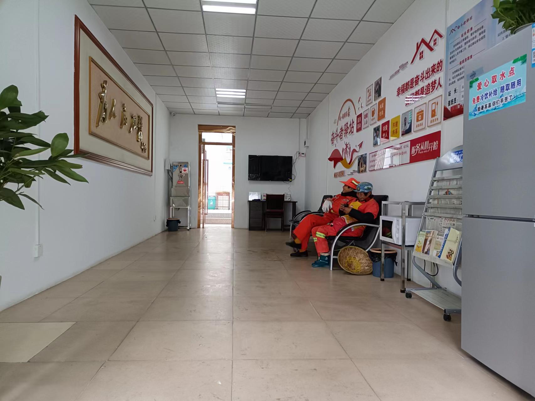 县人才服务中心：驿站“暖人心” 　服务“零距离”