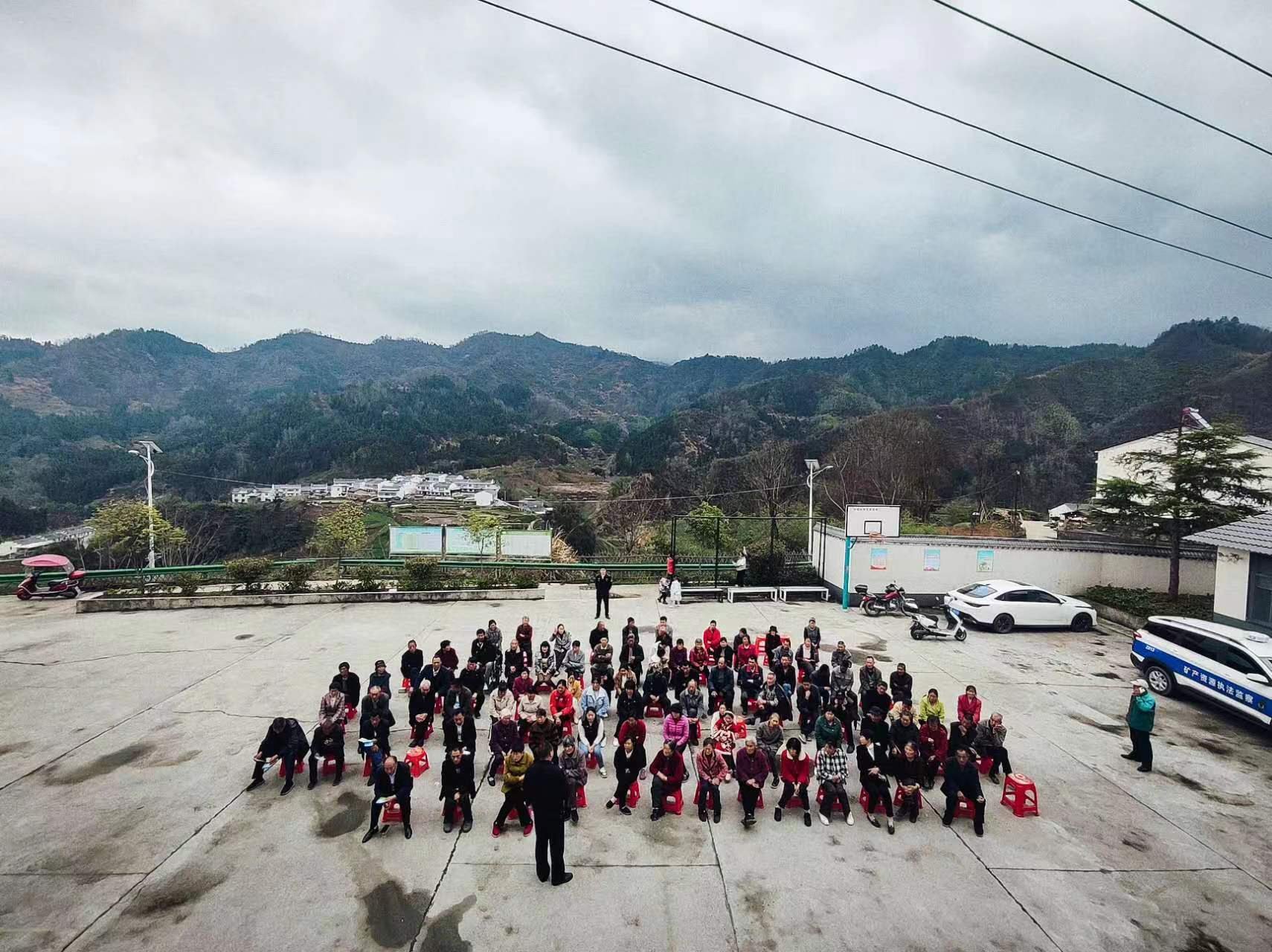 大庙乡：召开扫黑除恶“五查”专项行动动员会