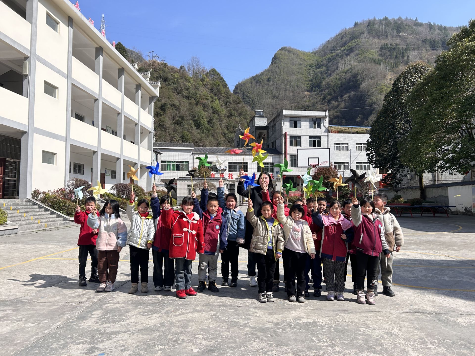 公祖小学开展“双减”政策活动