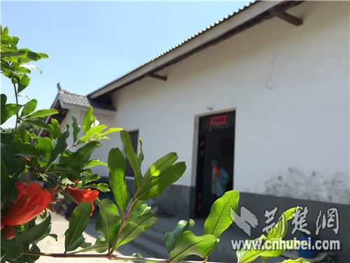 张德春在城关镇虎山村的新家