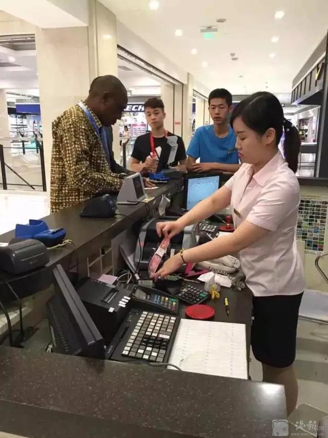 G20俄罗斯团在杭州大厦三小时血拼三十多万元