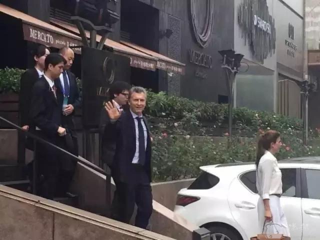 G20俄罗斯团在杭州大厦三小时血拼三十多万元